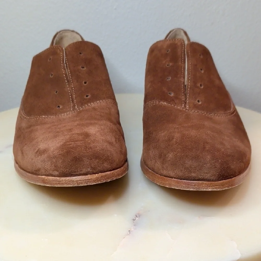 Brown Suede Derby Style Shoes